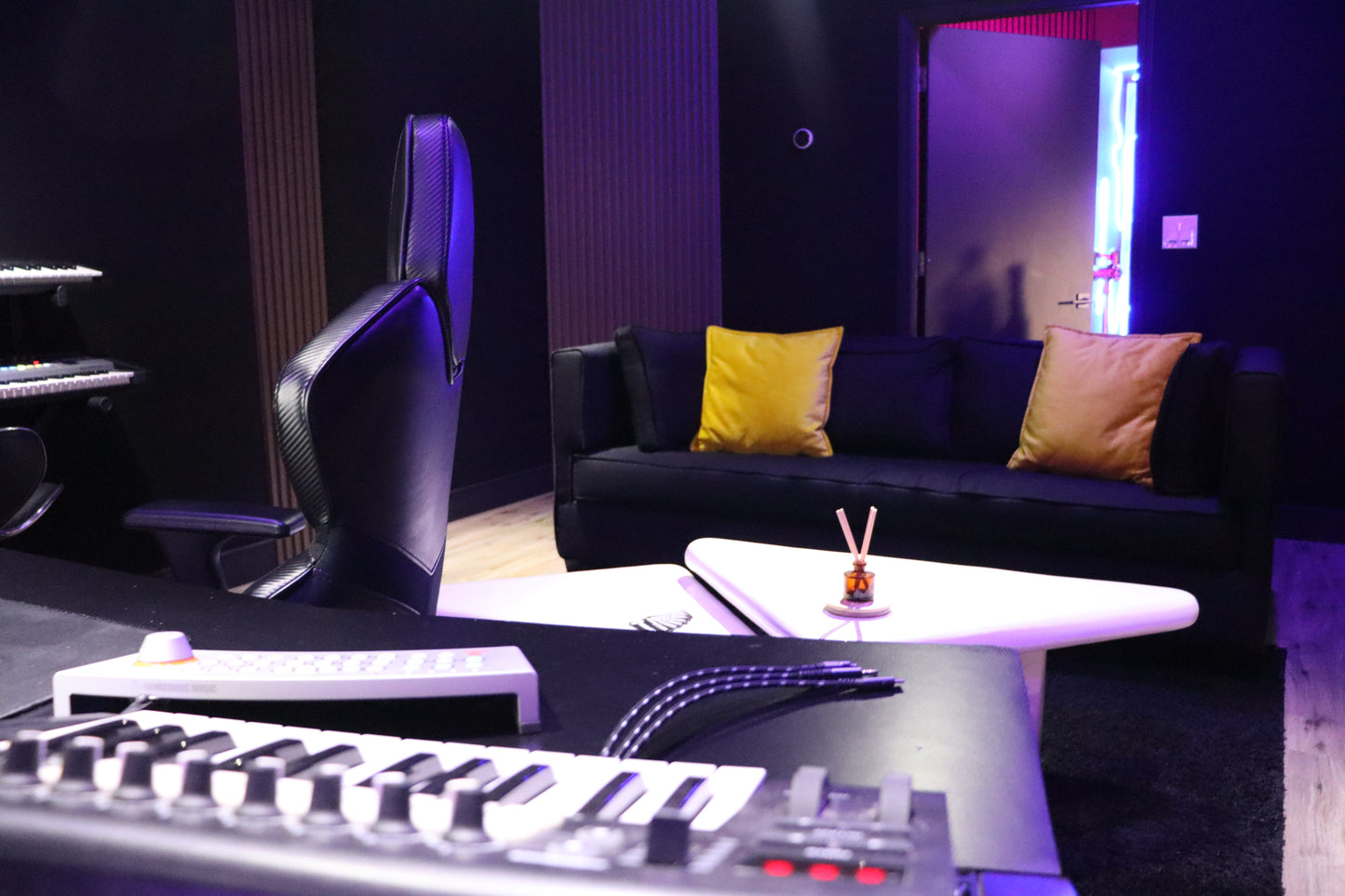 Studio Sessions Monthly Bundles !