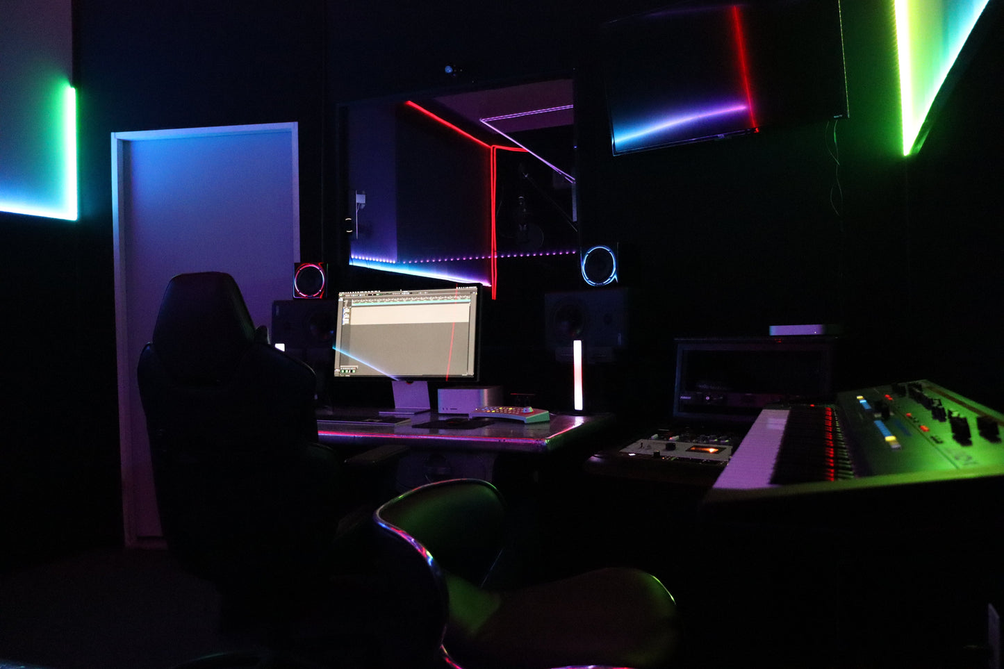 Platform Monopoly Studio - Platform-M